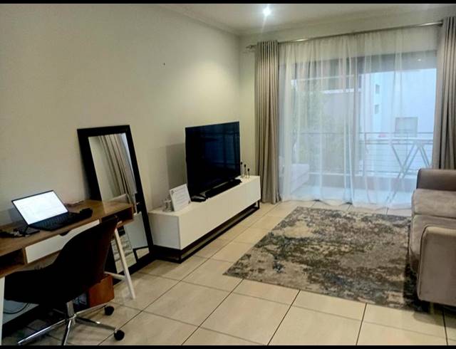 1 BEDROOM APARTMENT FOR SALE IN SUNNINGHILL
